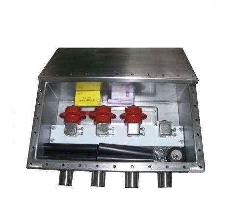 掛壁式 埋地式直接接地箱